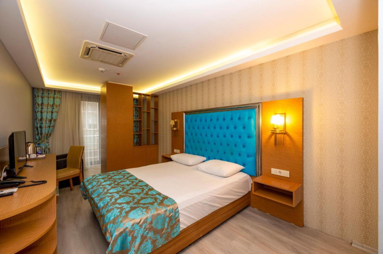 Grand Palace Hotel Istanbul Exterior photo