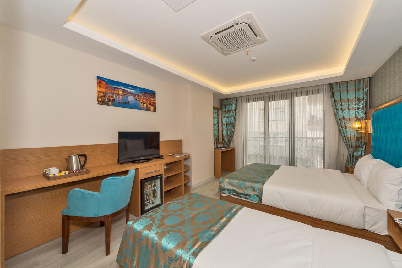 Grand Palace Hotel Istanbul Exterior photo