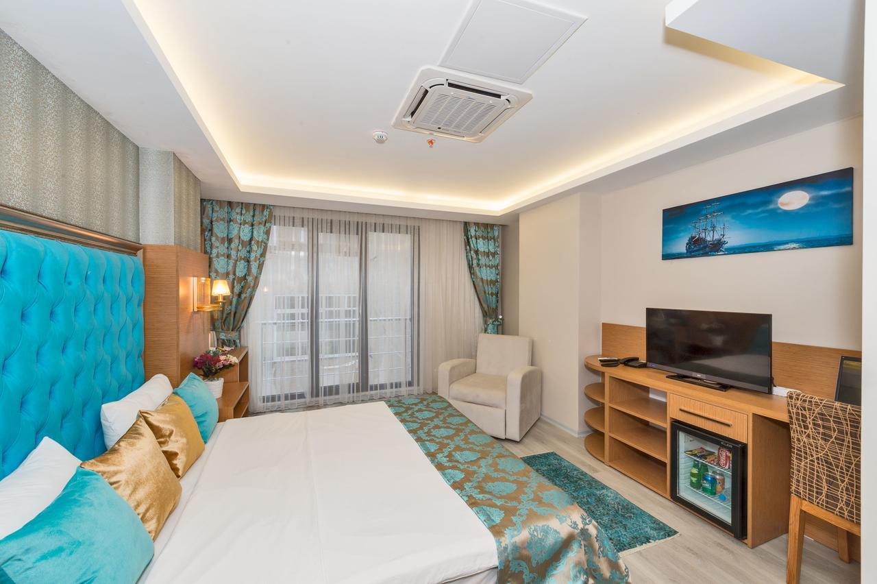 Grand Palace Hotel Istanbul Exterior photo